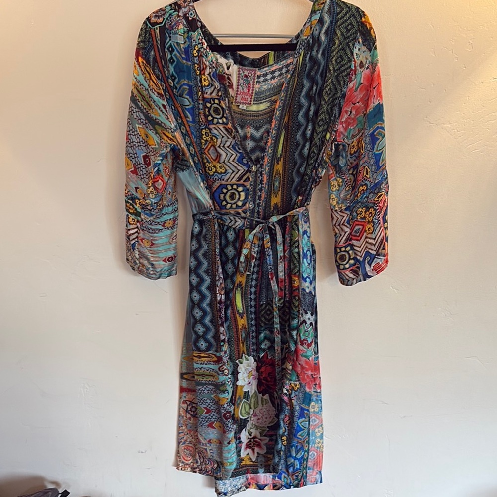 Johnny Was 100% Silk Colorful Patterned Women's Dress w/ Navy Blue Silk Slip